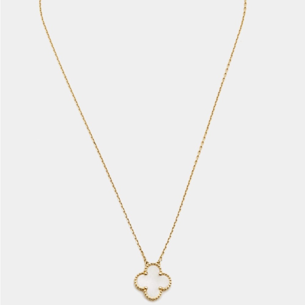 CLOVER ALHAMBRA MOTIF NECKLACE, GENUINE MOTHER OF PEARL, …